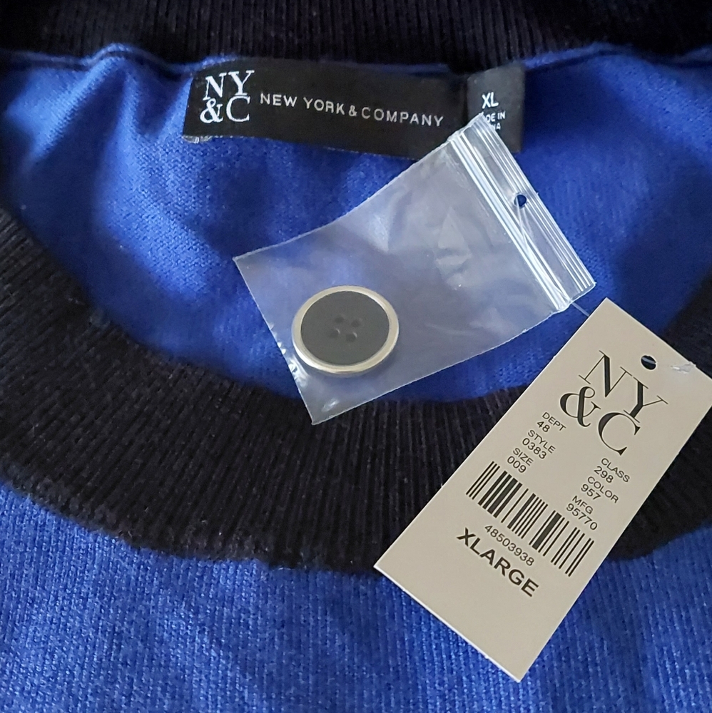 New York and Company sweater - Picture 3 of 3